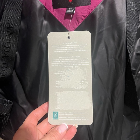 Canada Goose , new with tags - Picture 9 of 13